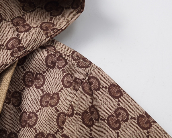 ブランドジャケット全体デザイン